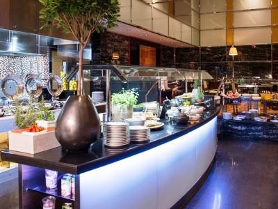 Radisson Blu Hotel, Media